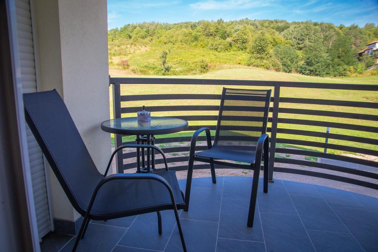 Apartmani Leptir Rakovica Εξωτερικό φωτογραφία