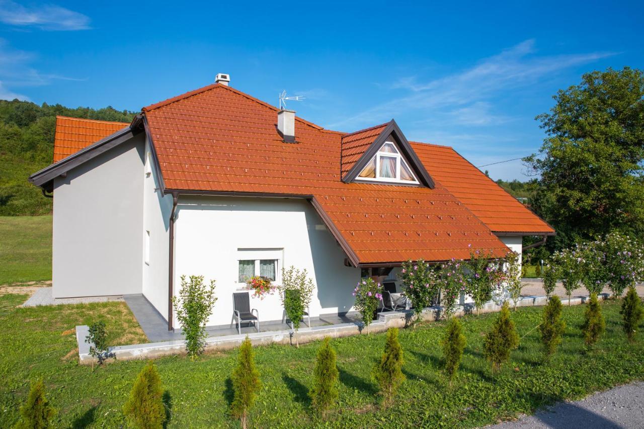 Apartmani Leptir Rakovica Εξωτερικό φωτογραφία